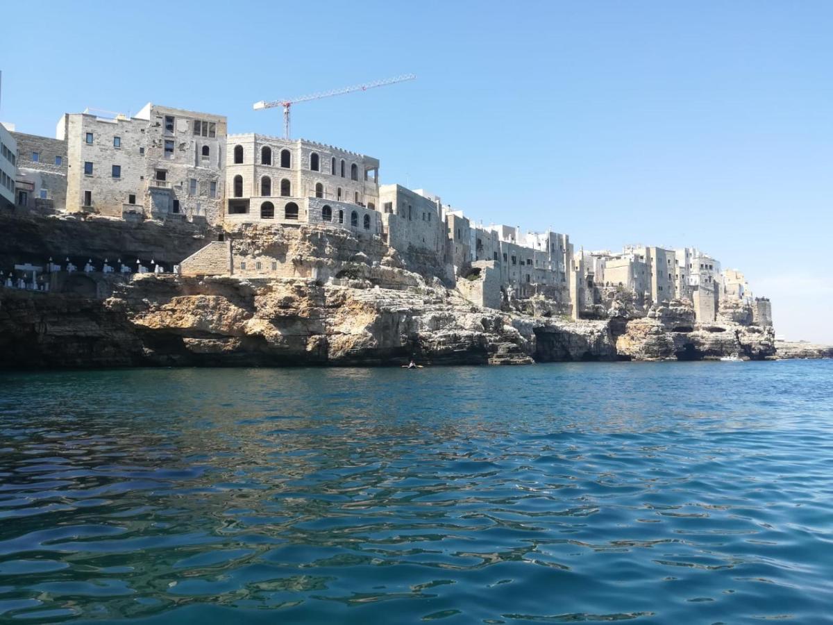 Апартаменты Pinhouse - Locazione Turistica Полиньяно-а-Маре Экстерьер фото